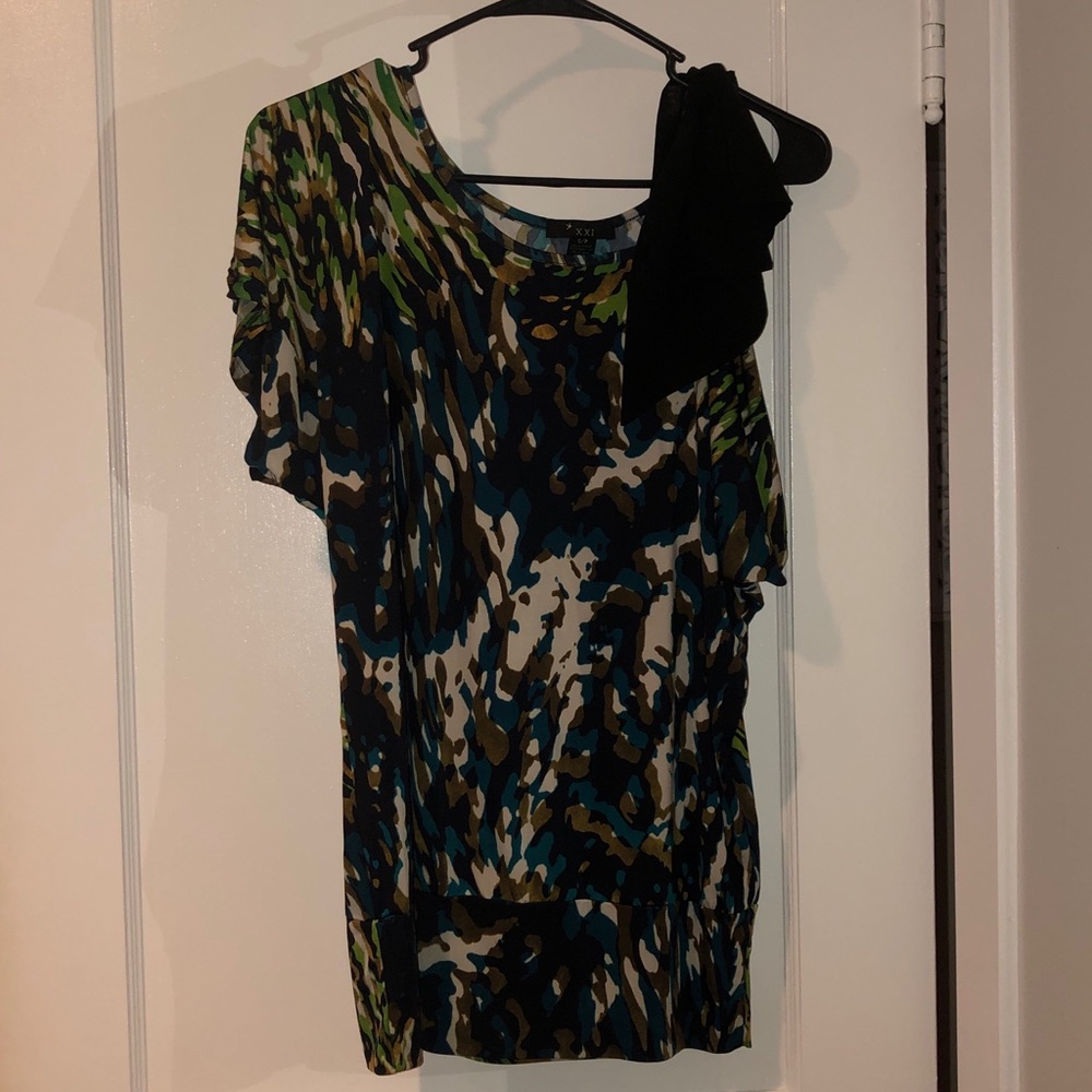 Green printed blouse